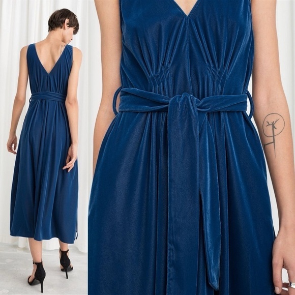 & Other Stories Belted Velvet  Midi Dress in Blue - Picture 3 of 12